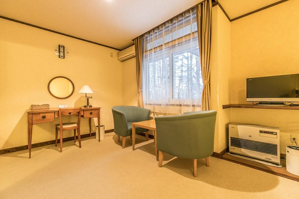 Petit Hotel Enchante Hakuba Kültér fotó