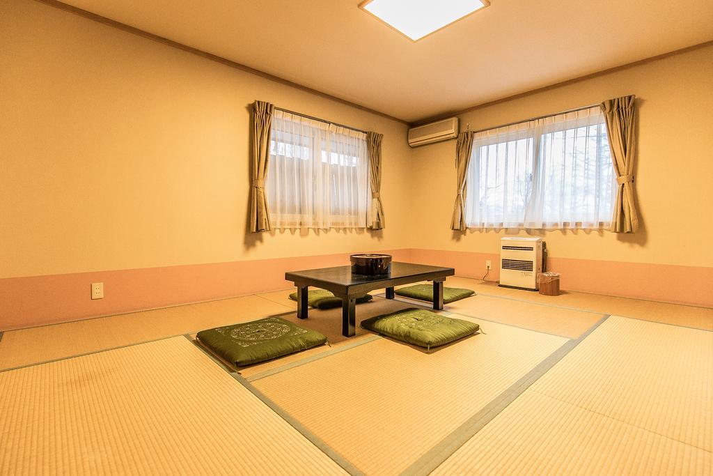 Petit Hotel Enchante Hakuba Kültér fotó